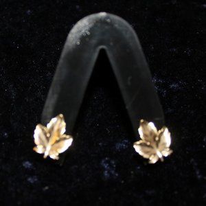 Gold toned leaves screw post earrings
